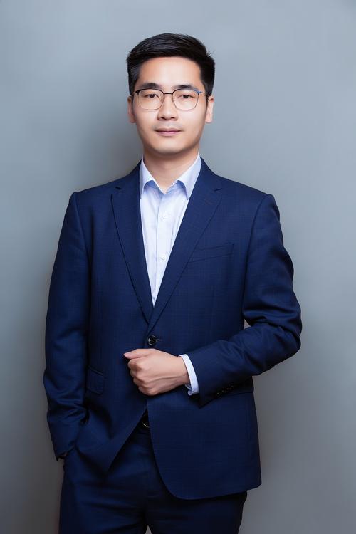 廉东晓 动态图形设计负责人
